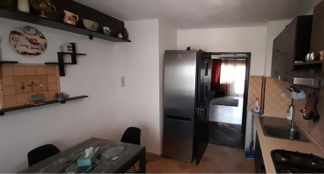 Alfredo Apartament Buzau Exterior foto